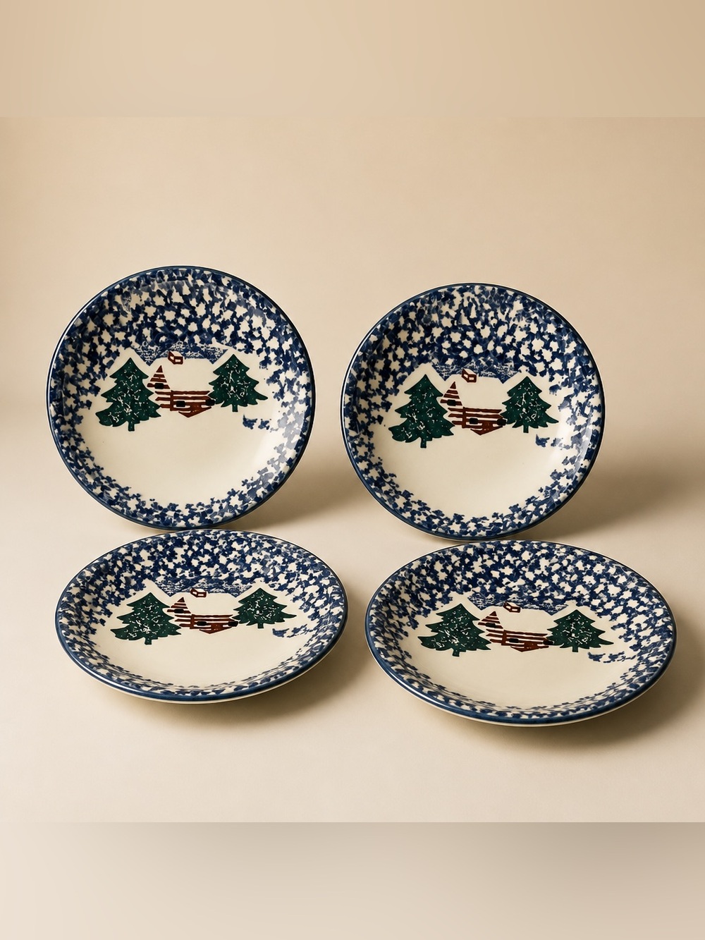 Set of 4 Cabin in the Snow collection the Folk Craft line by Tienshan.